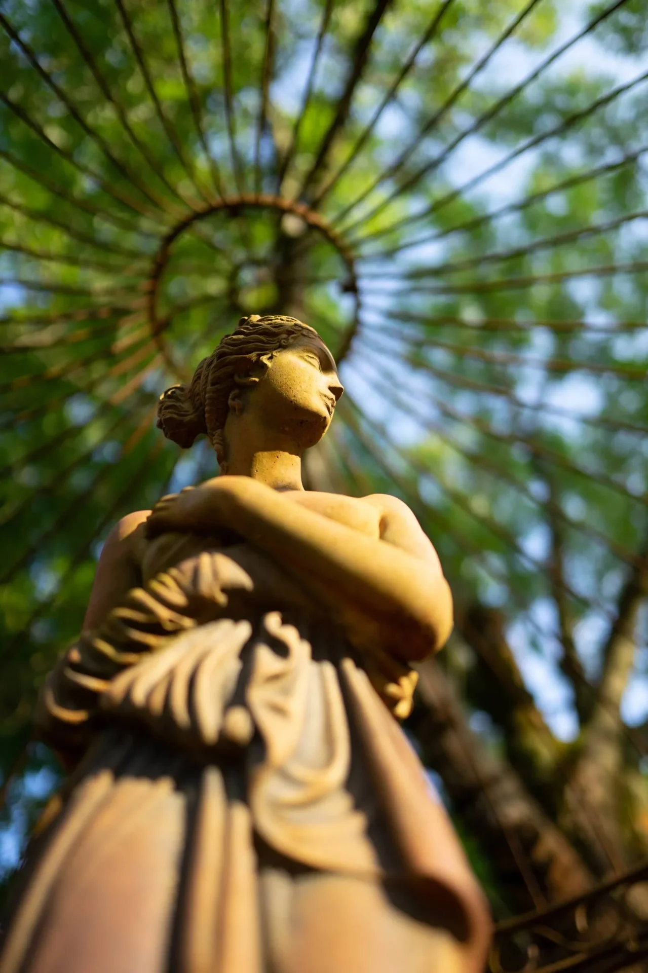 Statue im Park von Schloss Milkersdorf